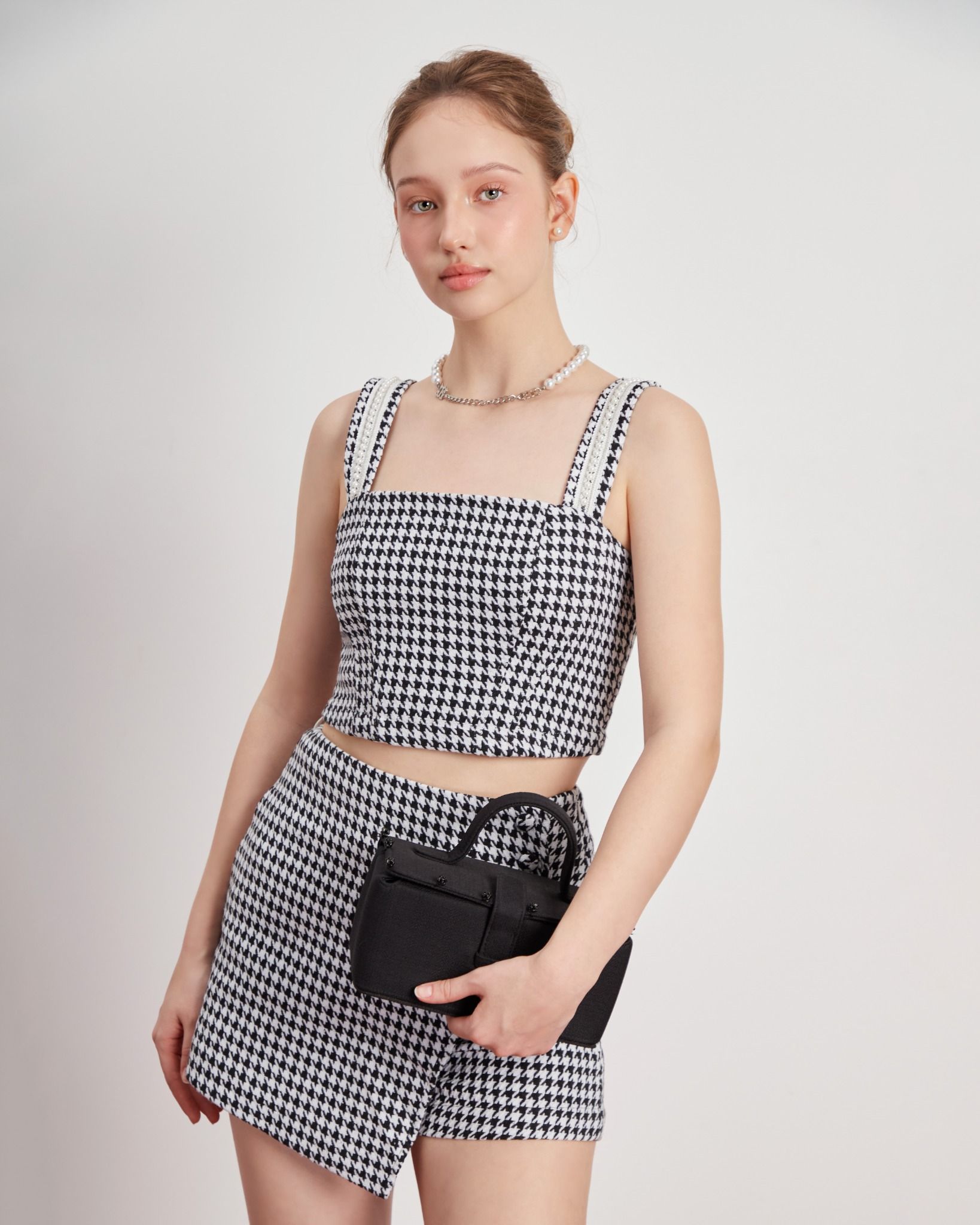 Áo hai dây croptop