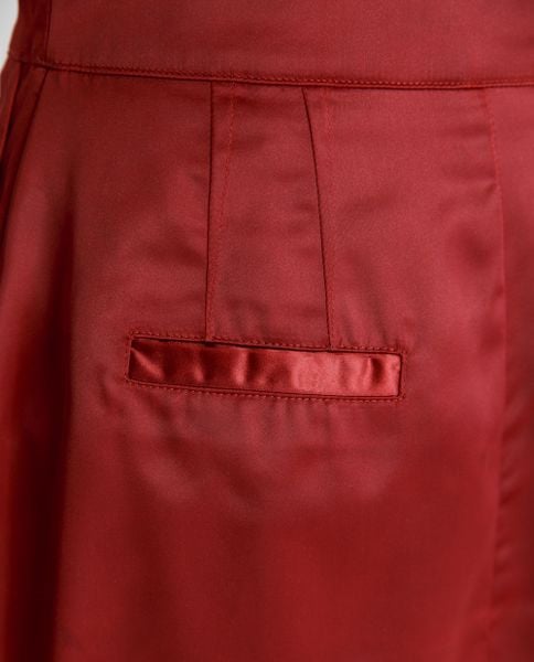 color_ Đỏ rượu