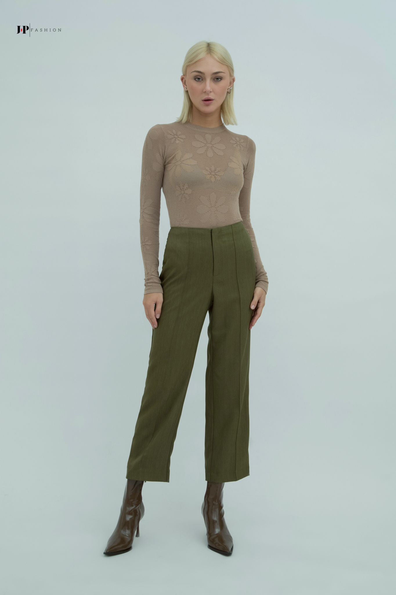 Quần Ống Suông 19007691