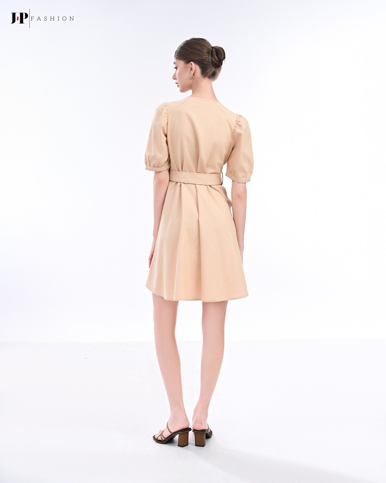 Đầm Kiểu Thắt Nơ Eo 11011353
