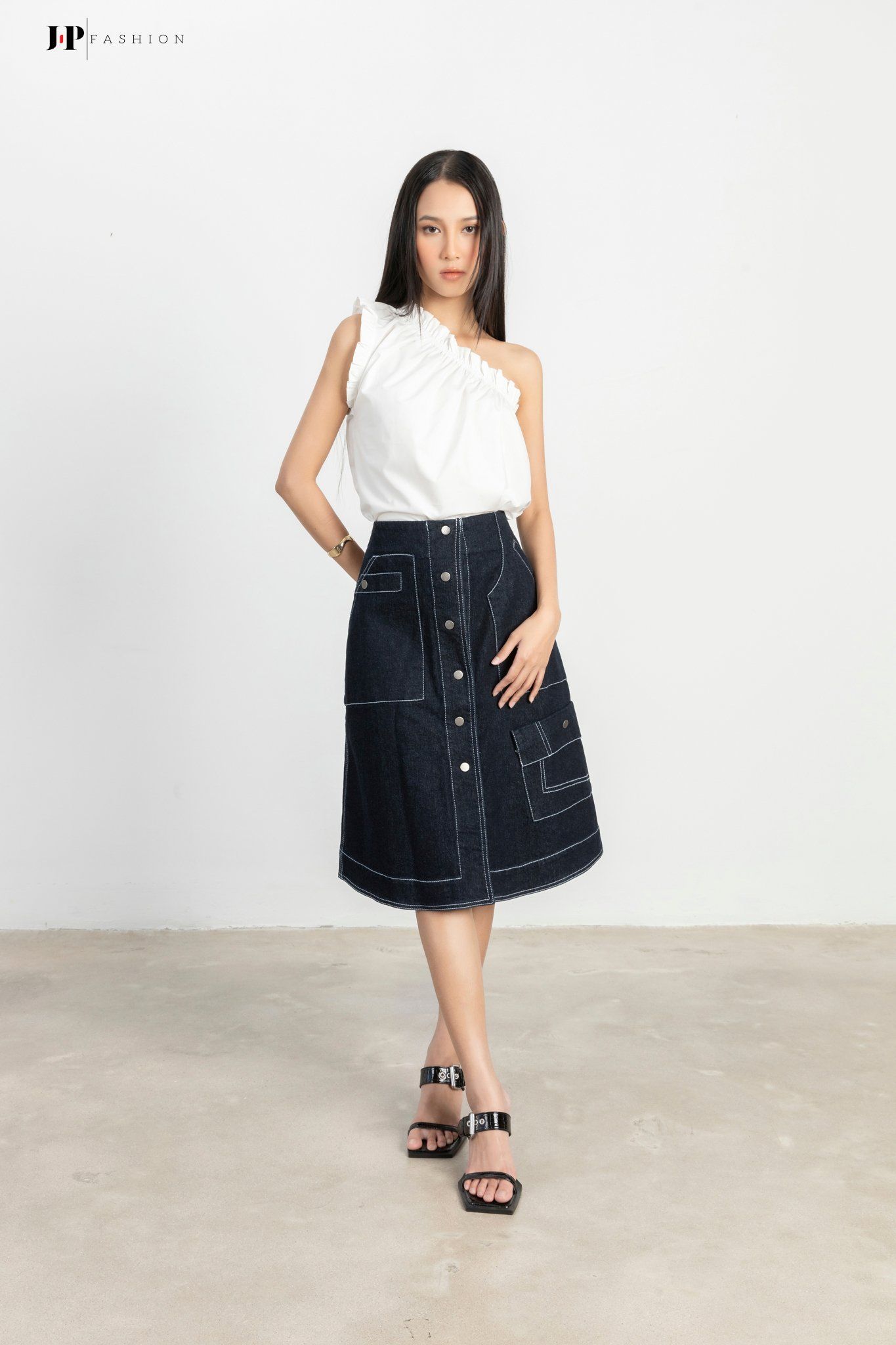 Sơ Mi Lệch Vai 10610247