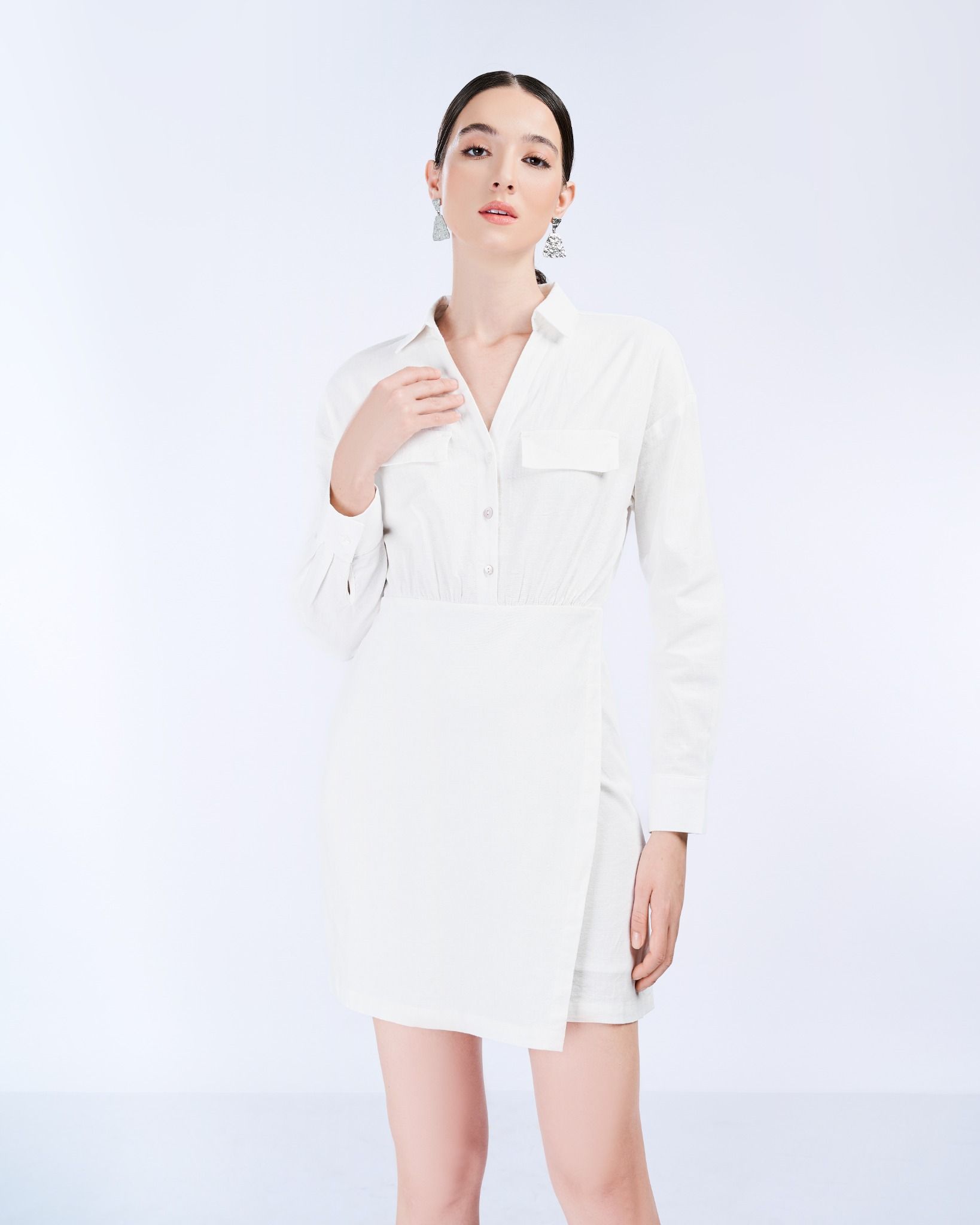 Đầm Liền Sơ Mi Chiết Eo 11011406