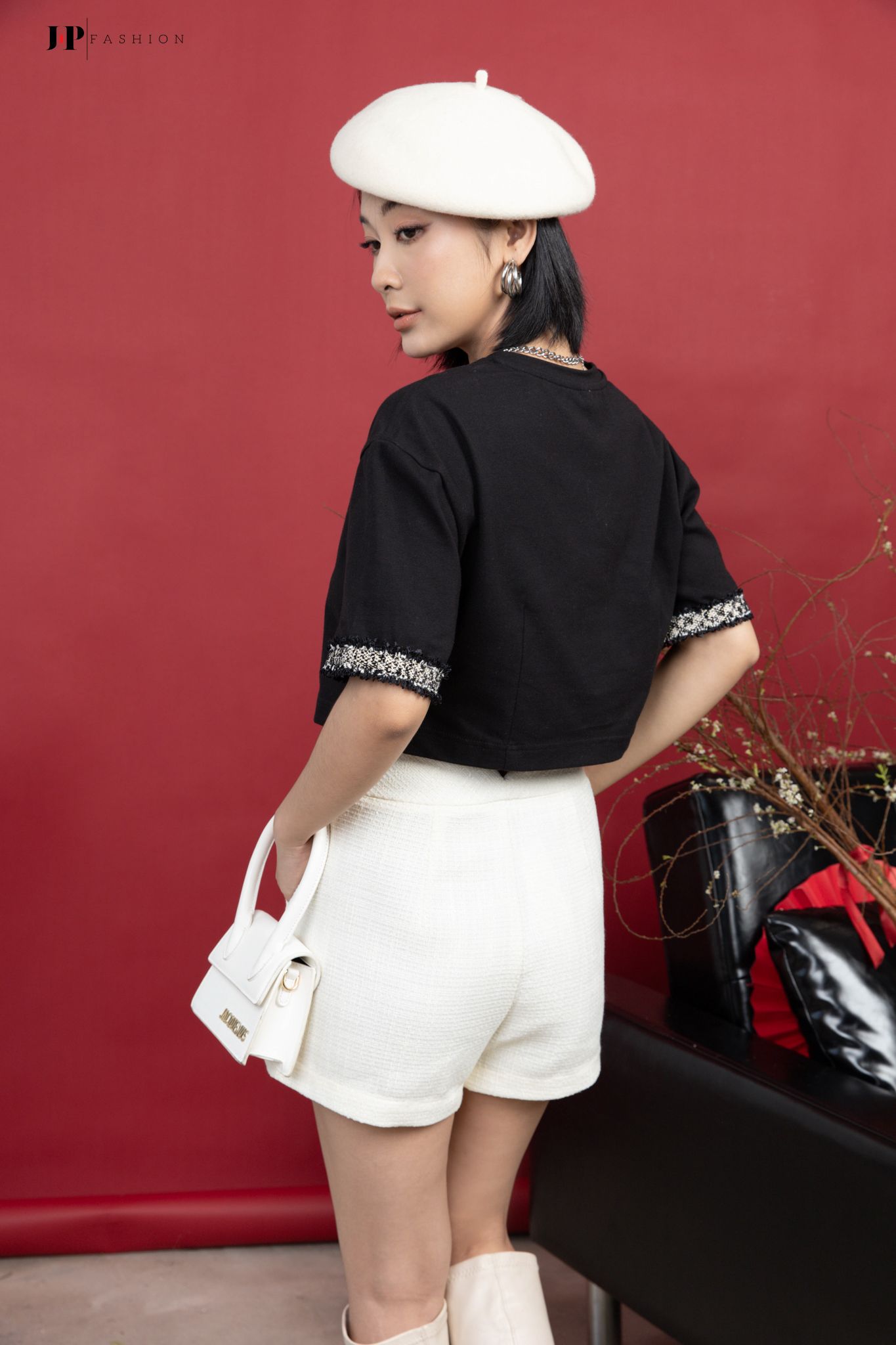 Áo thun croptop ngắn tay