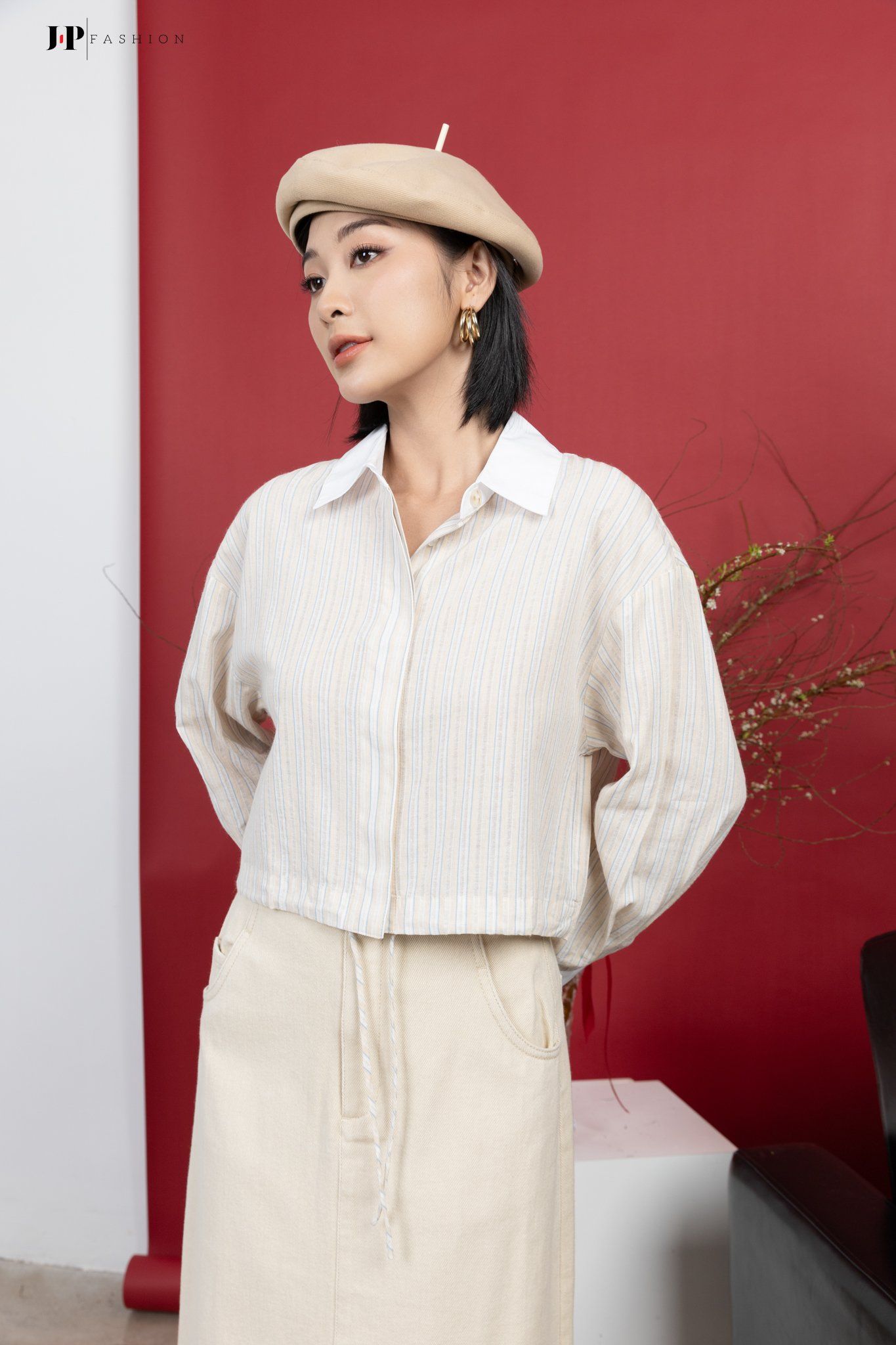 Sơ mi croptop dài tay