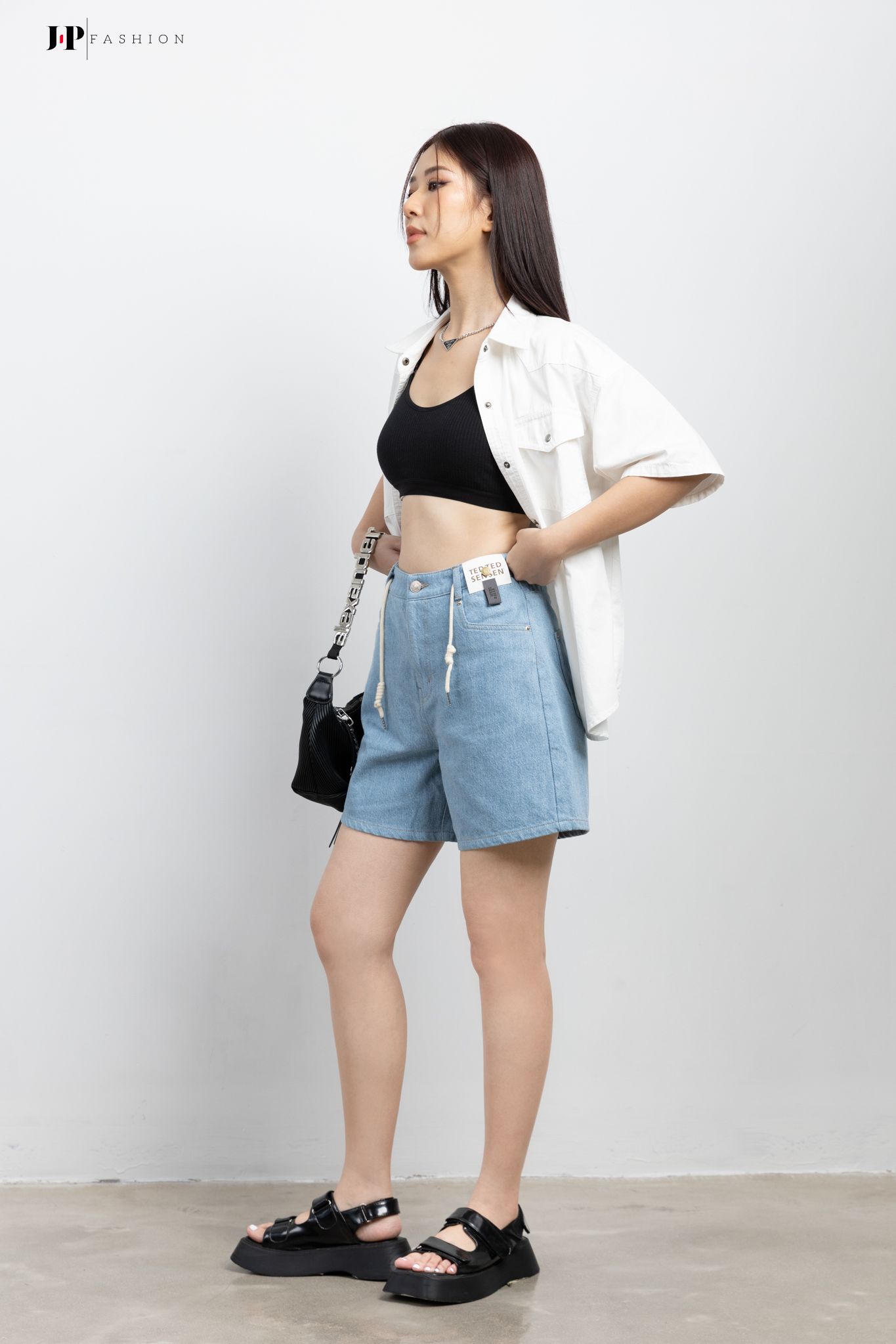 Sơ mi form rộng ngắn tay