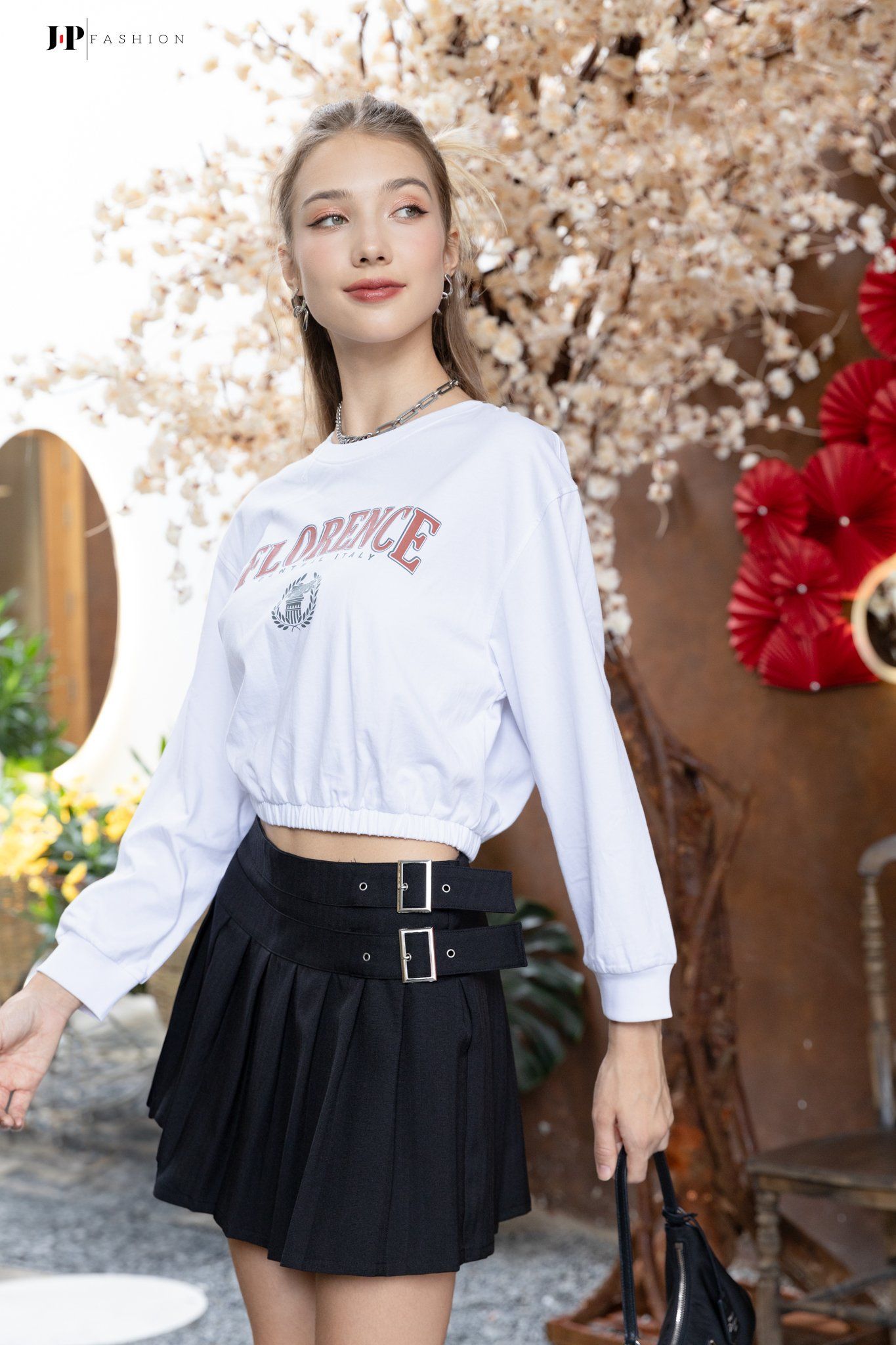 Áo Thun Croptop Dài Tay 10209542