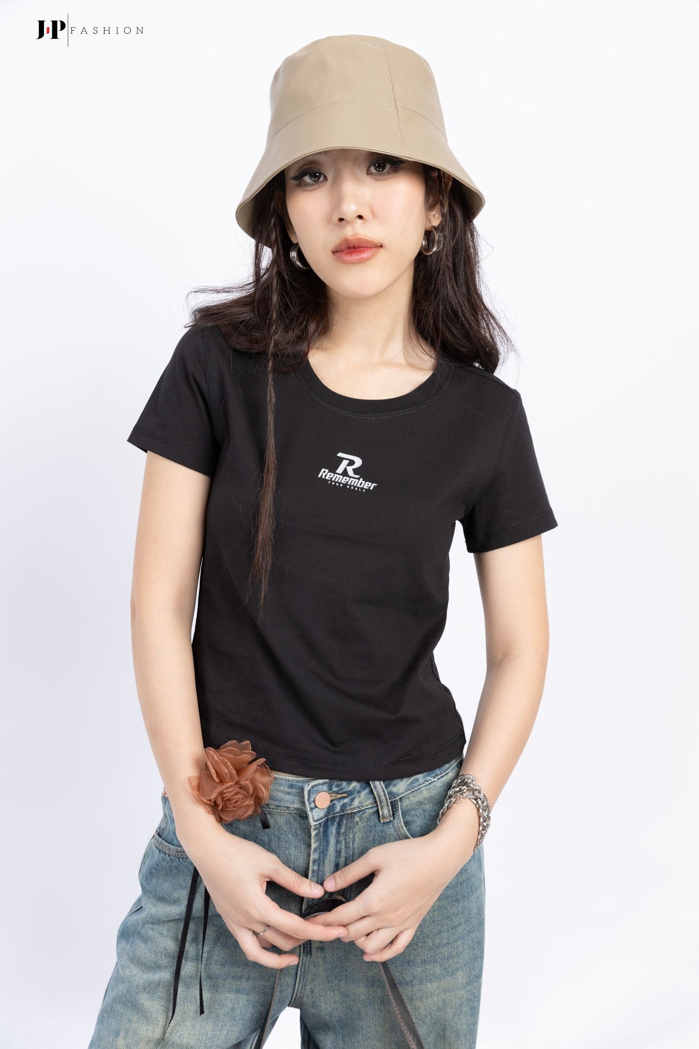 Áo Thun Form Vừa 10209340