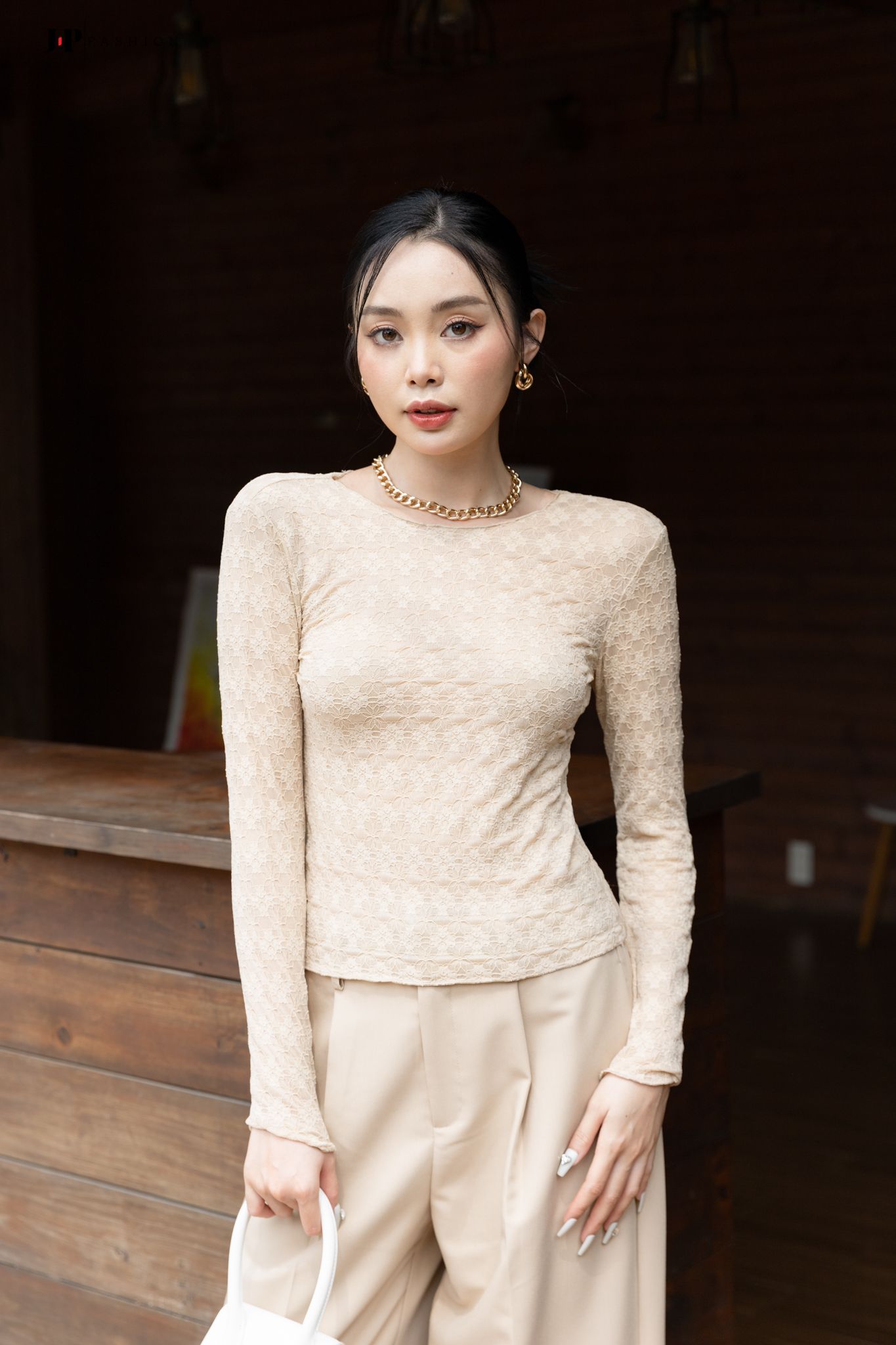 Áo thun dài tay phom ôm