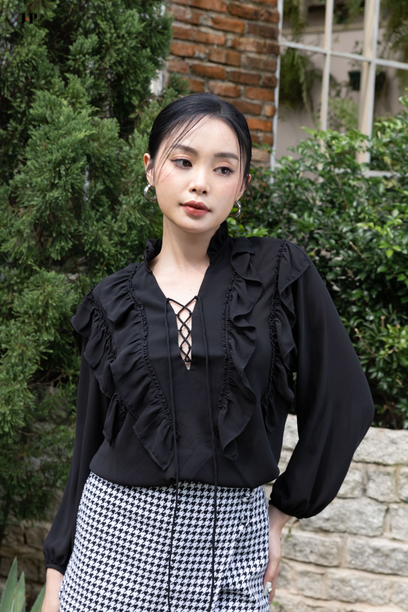 Sơ mi kiểu dài tay