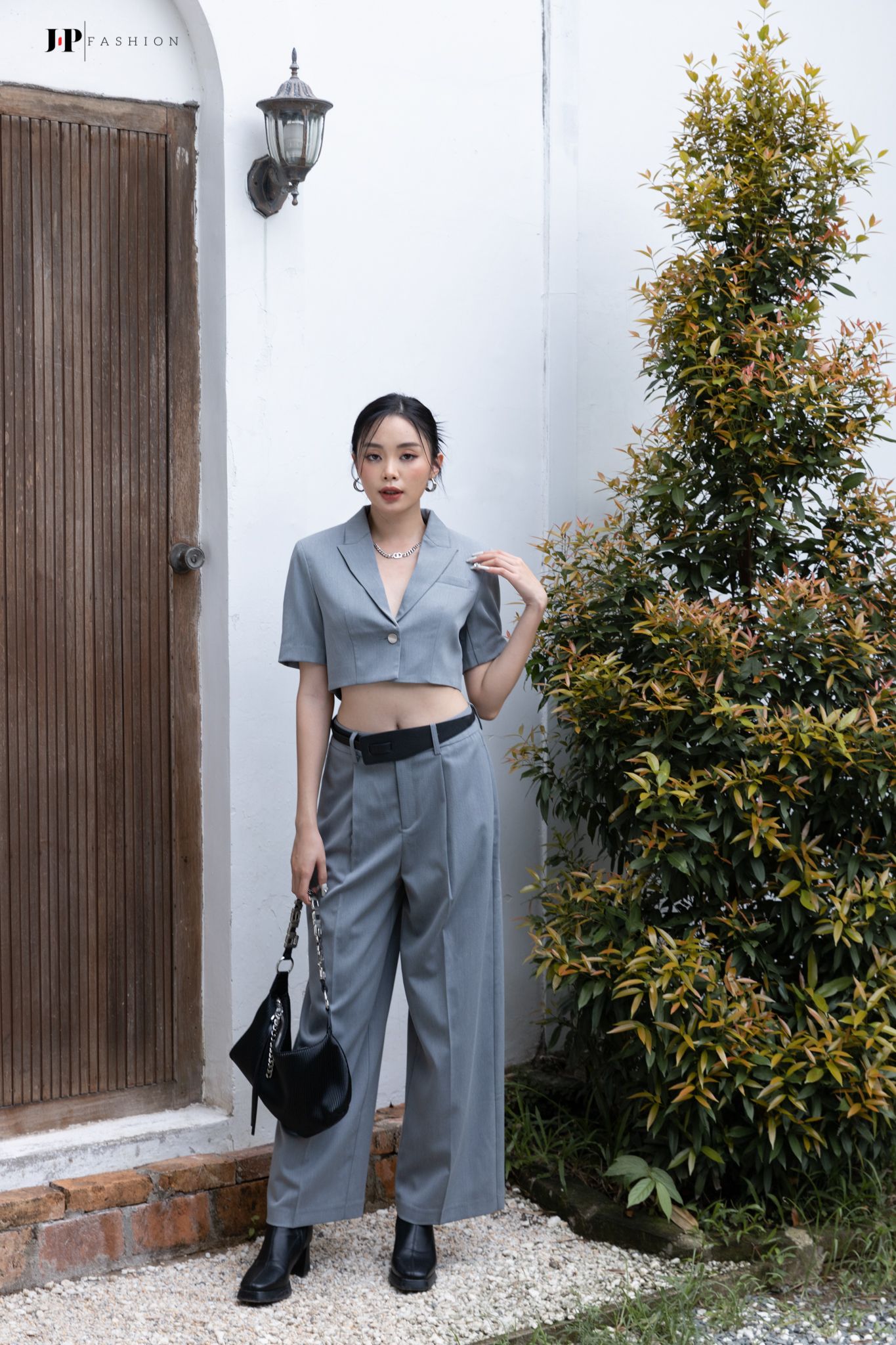 Quần Kaki Ống Rộng Tôn Dáng 19009258