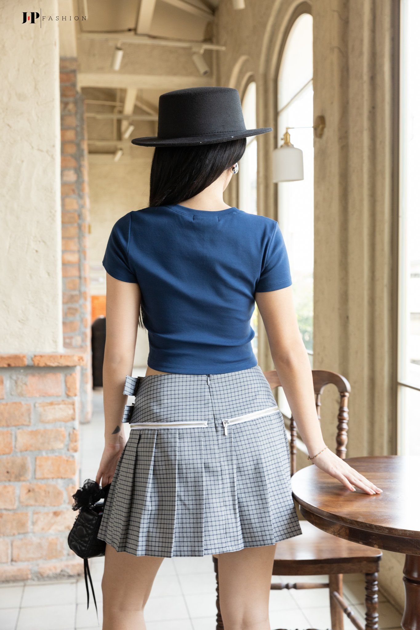 Thun croptop ngắn tay 10209642