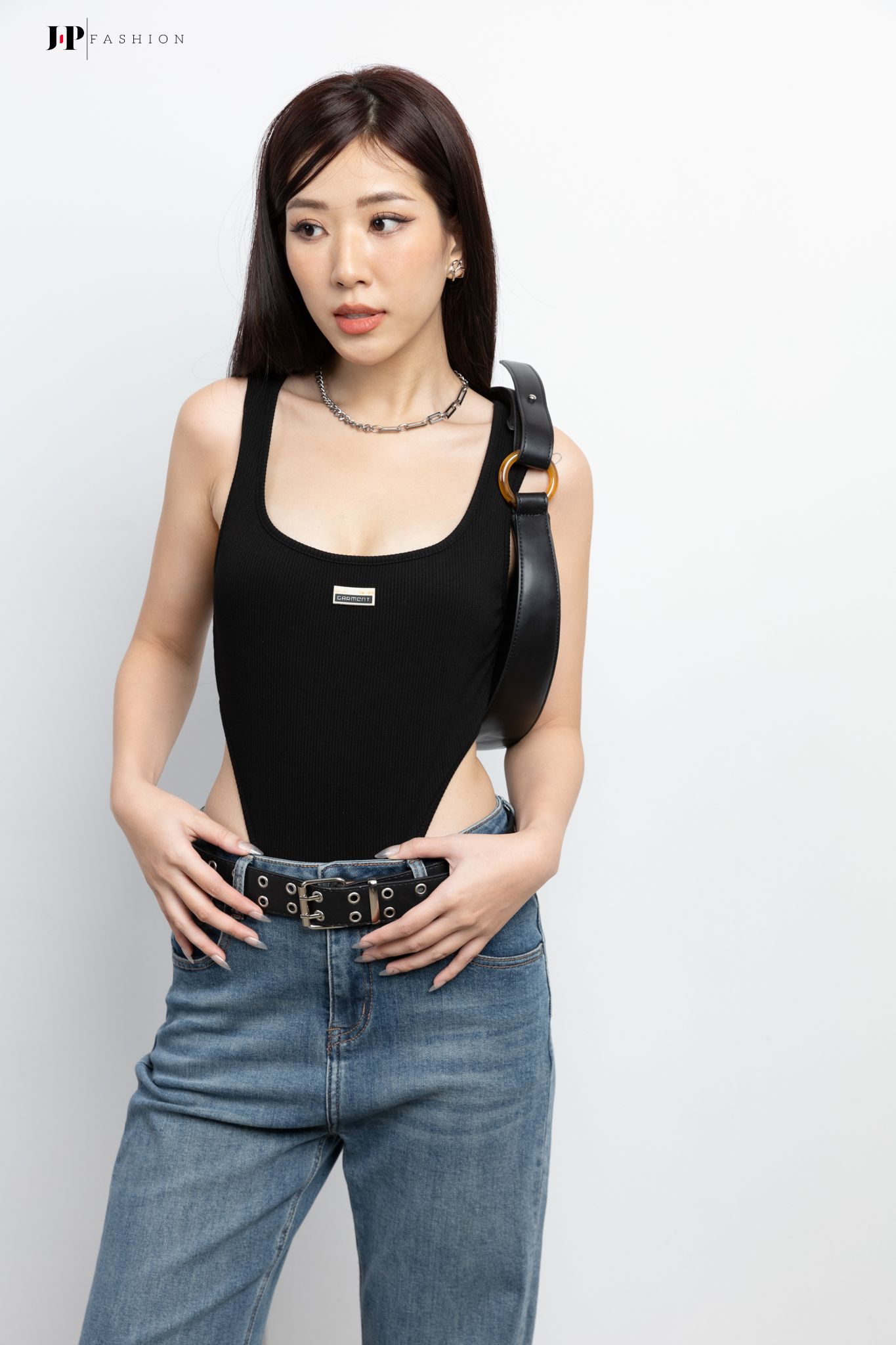 Bodysuits sát nách 10109330