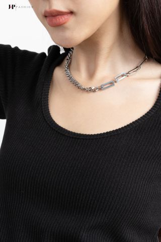 Đầm kiểu ngắn tay