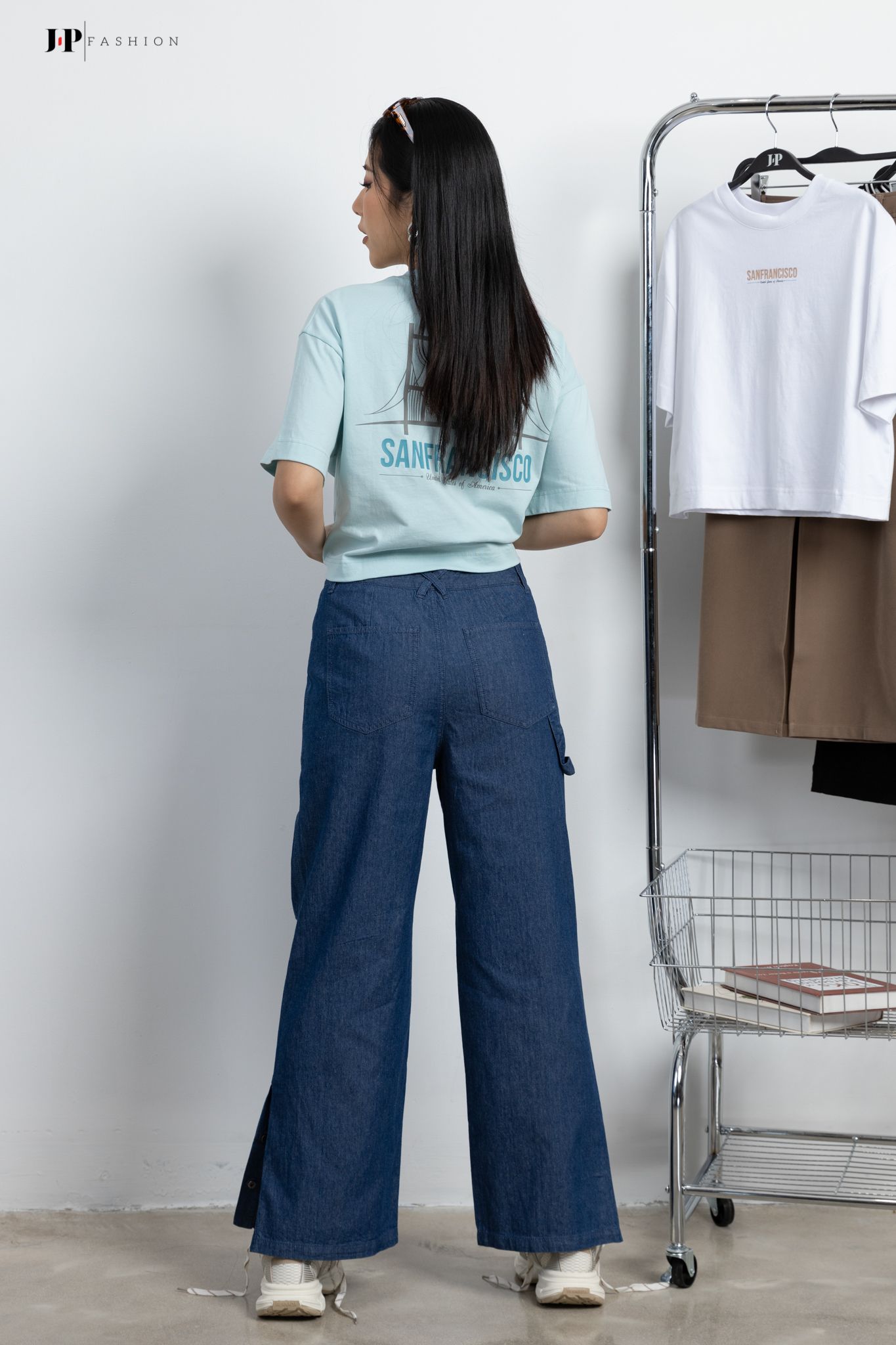 Quần kaki ống rộng