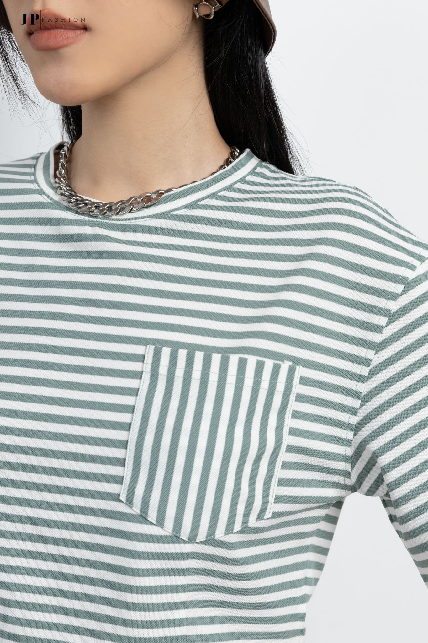 Thun croptop ngắn tay