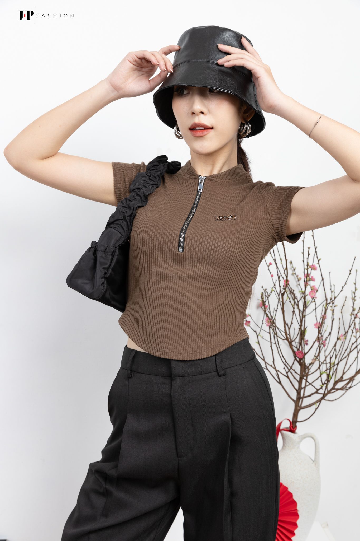 Quần kaki baggy