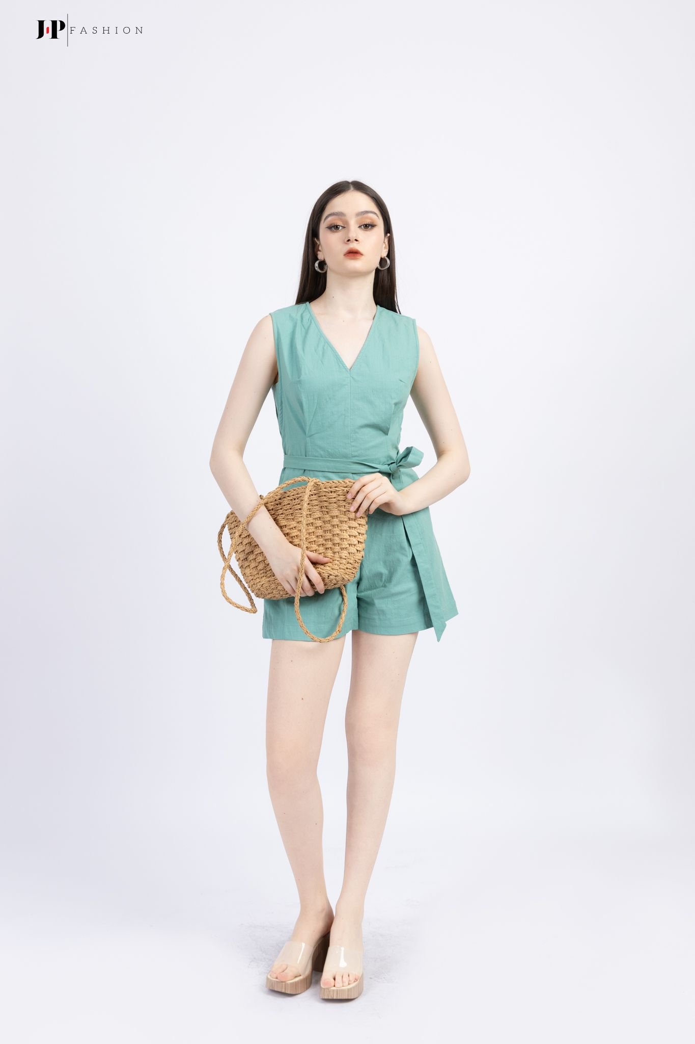 Jumpsuit Linen Ngắn 10909004