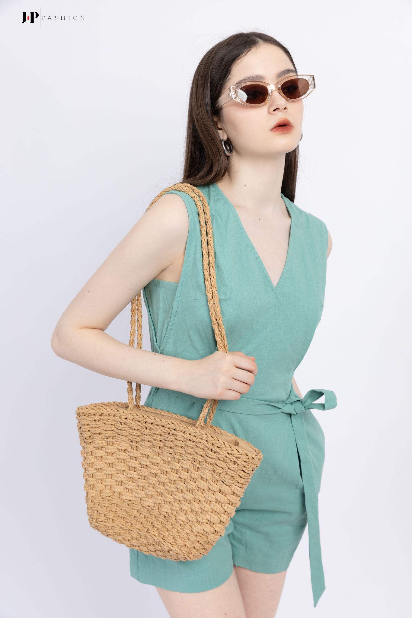 Jumpsuit Linen Ngắn 10909004