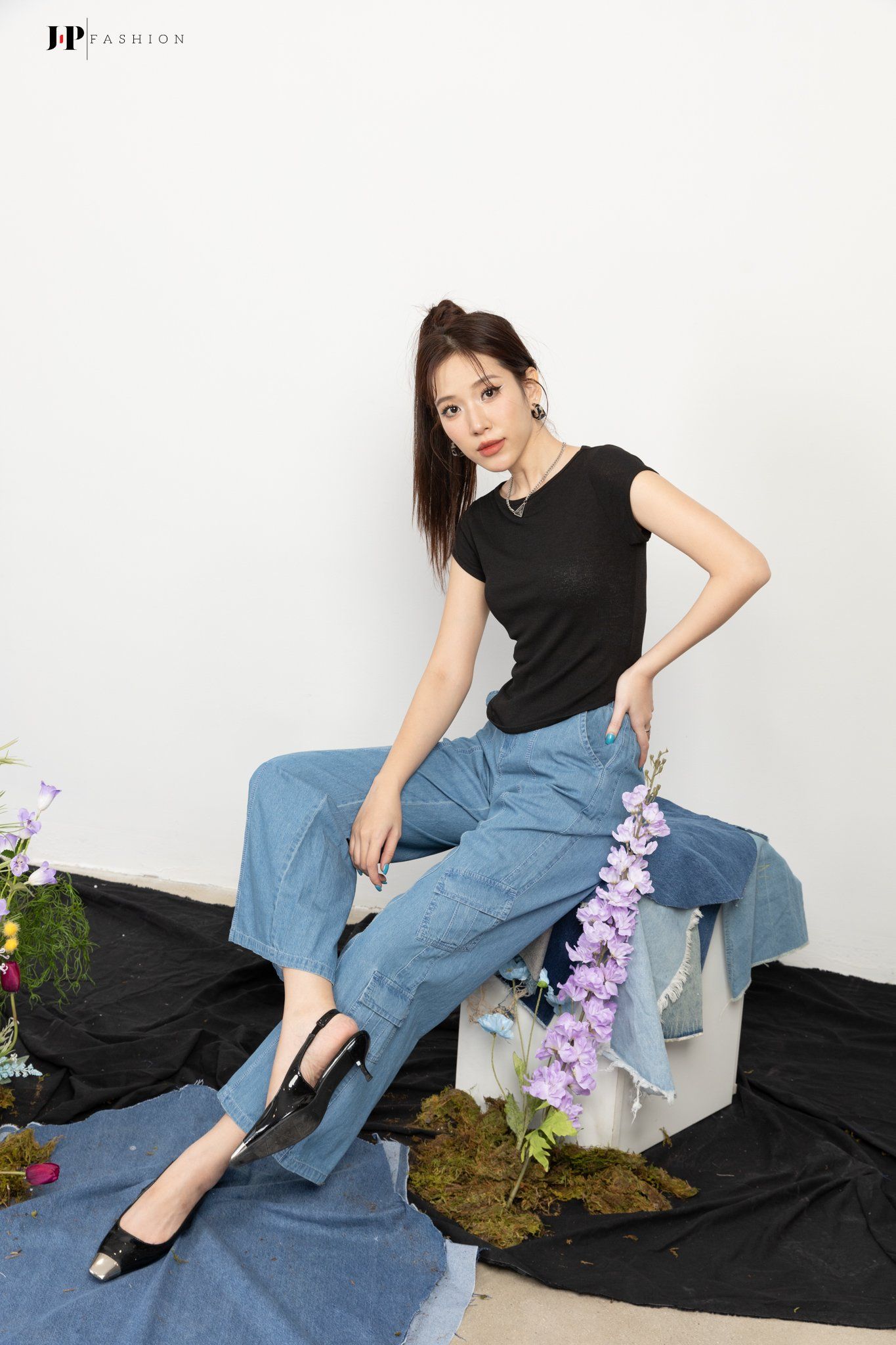 Quần jean ống rộng