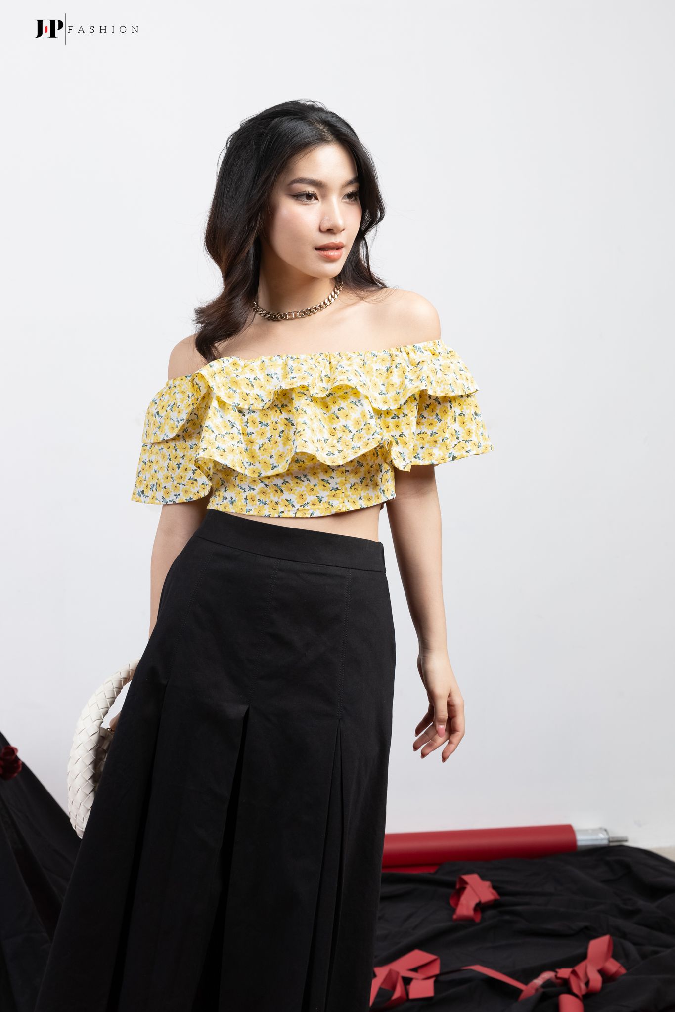 Áo kiểu bẹt vai