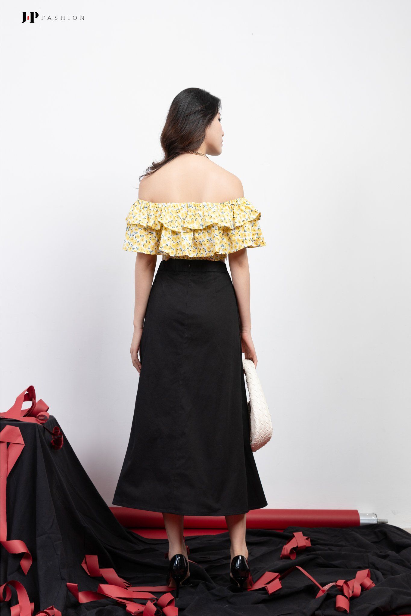 Váy xếp ly