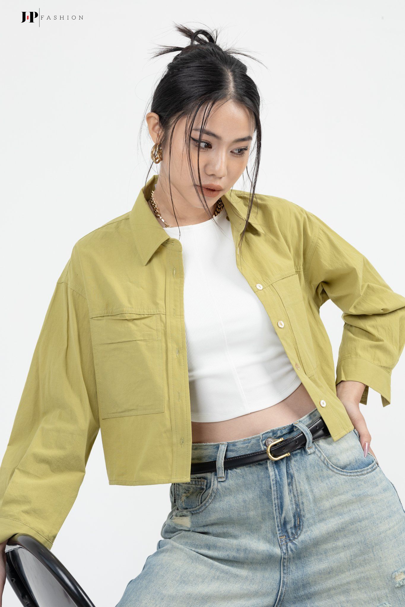  Sơ mi kiểu croptop 