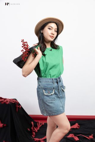 Sơ mi kiểu sát nách