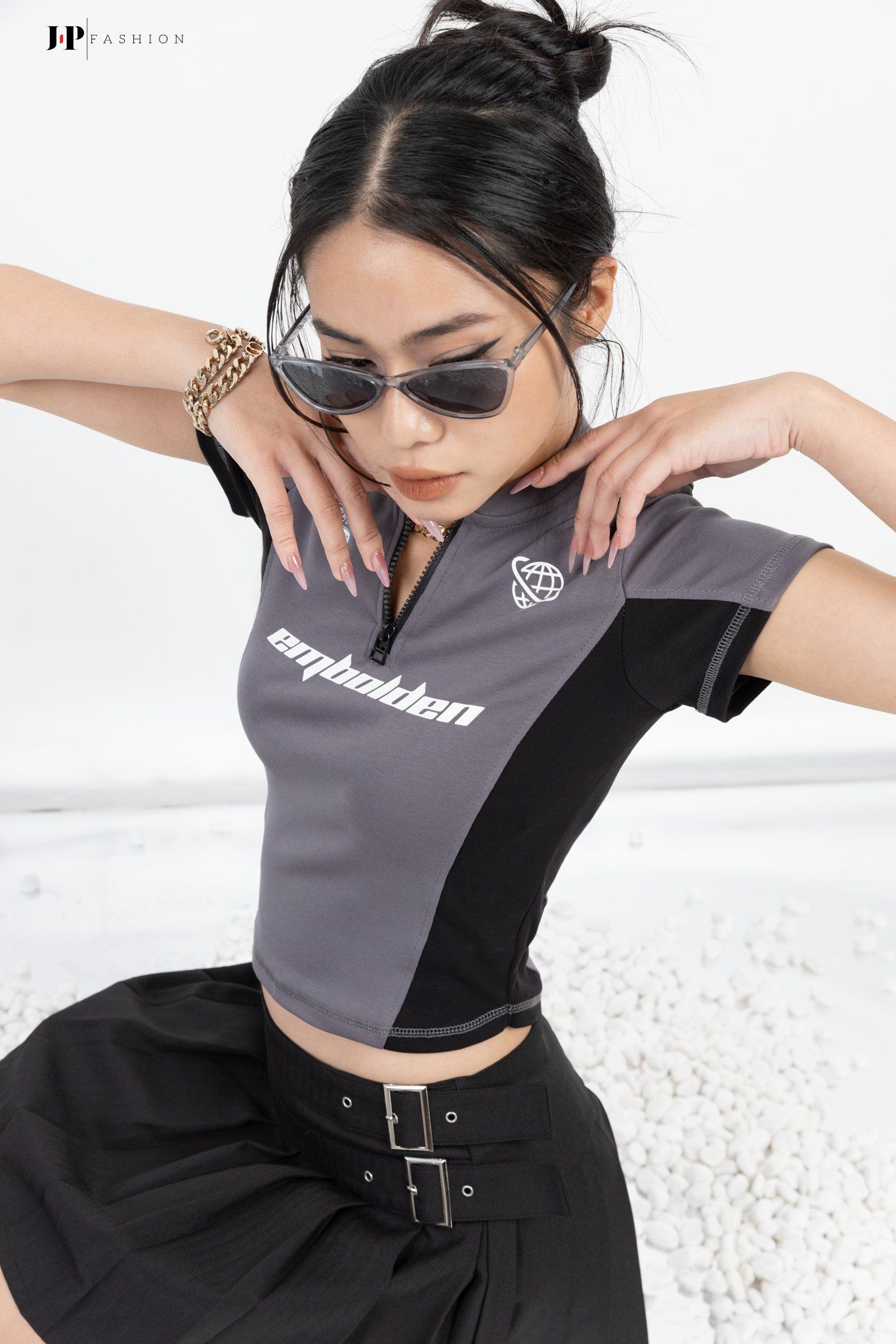 Thun chữ có dây kéo