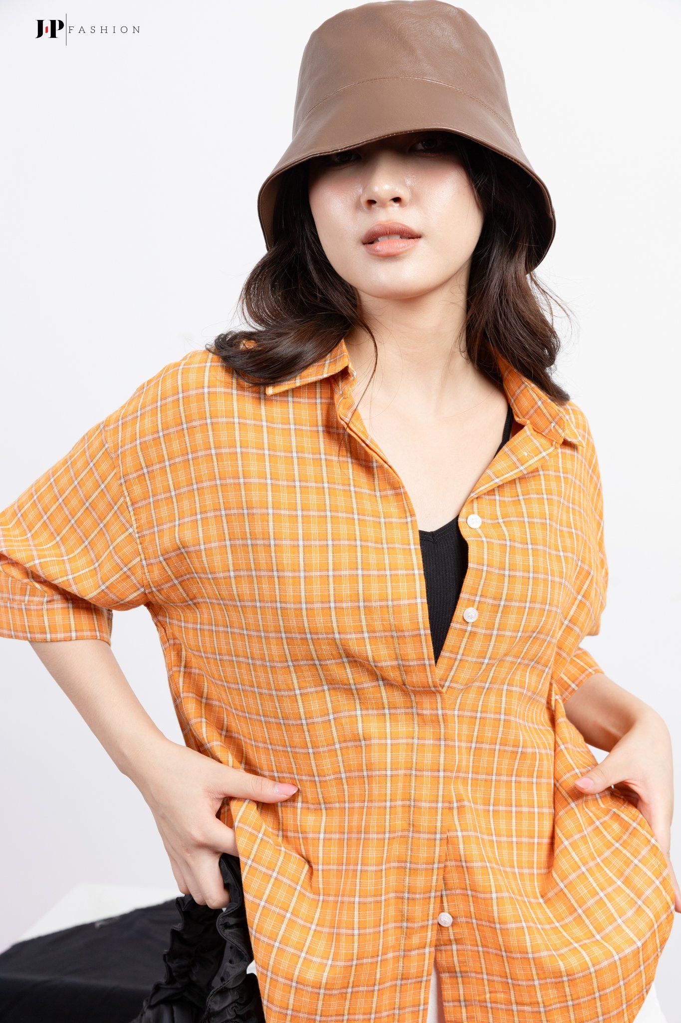 Áo sơ mi ngắn tay