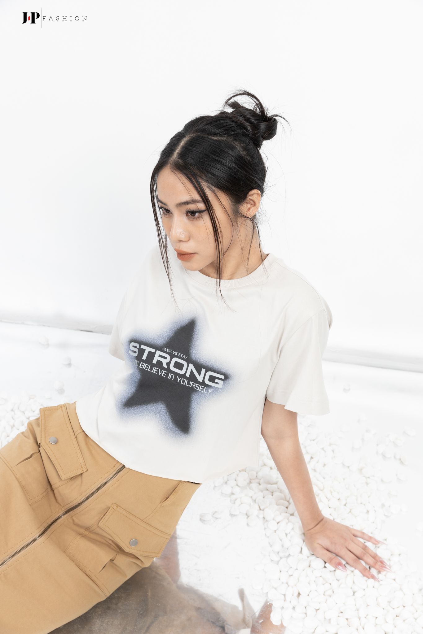Áo Thun Chữ Croptop 10209250