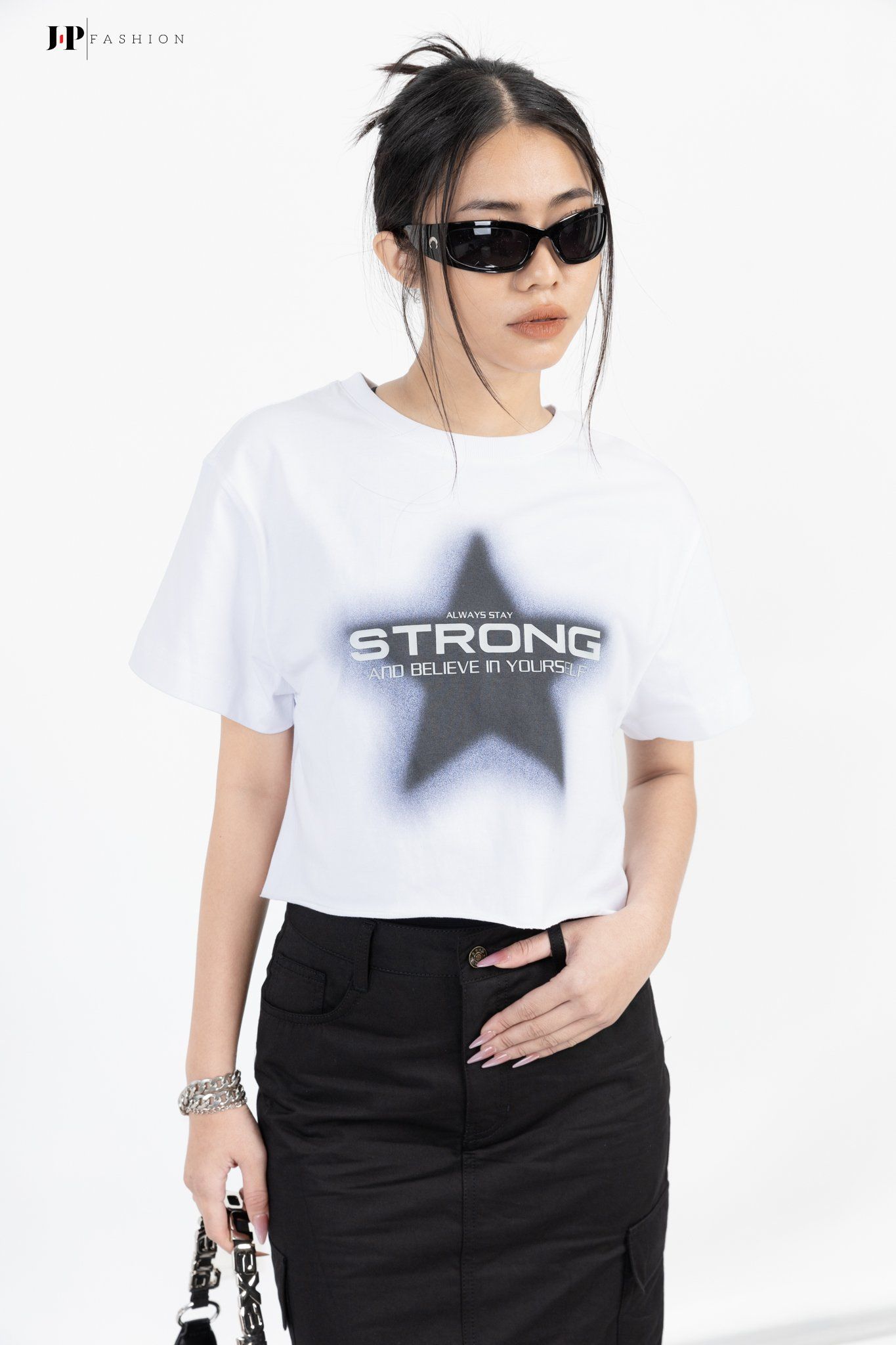 Áo Thun Chữ Croptop 10209250