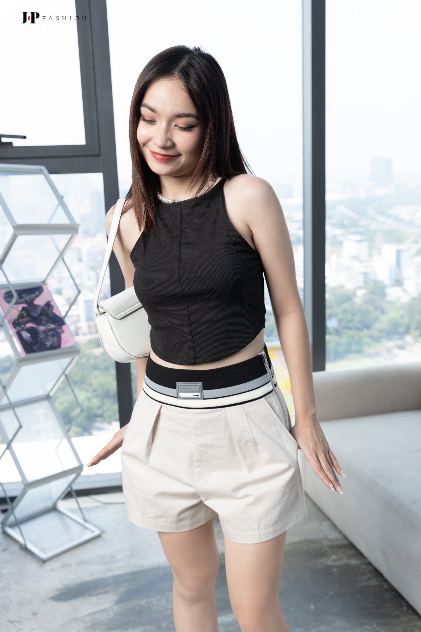 Áo Thun Cổ Yếm 10509718
