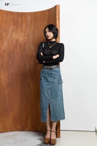 Áo thun cổ lọ