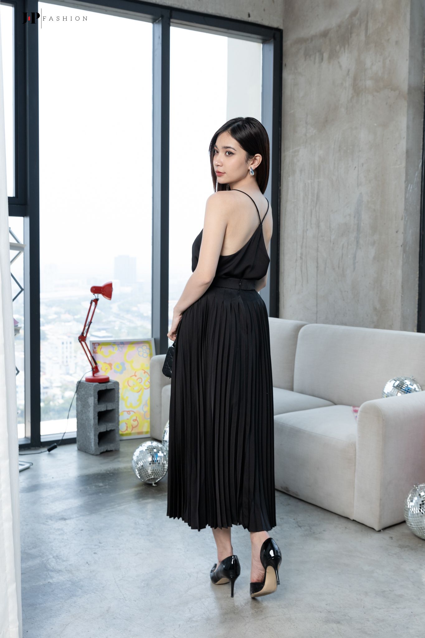 Chân Váy Lụa Dài Xếp Ly 17009701
