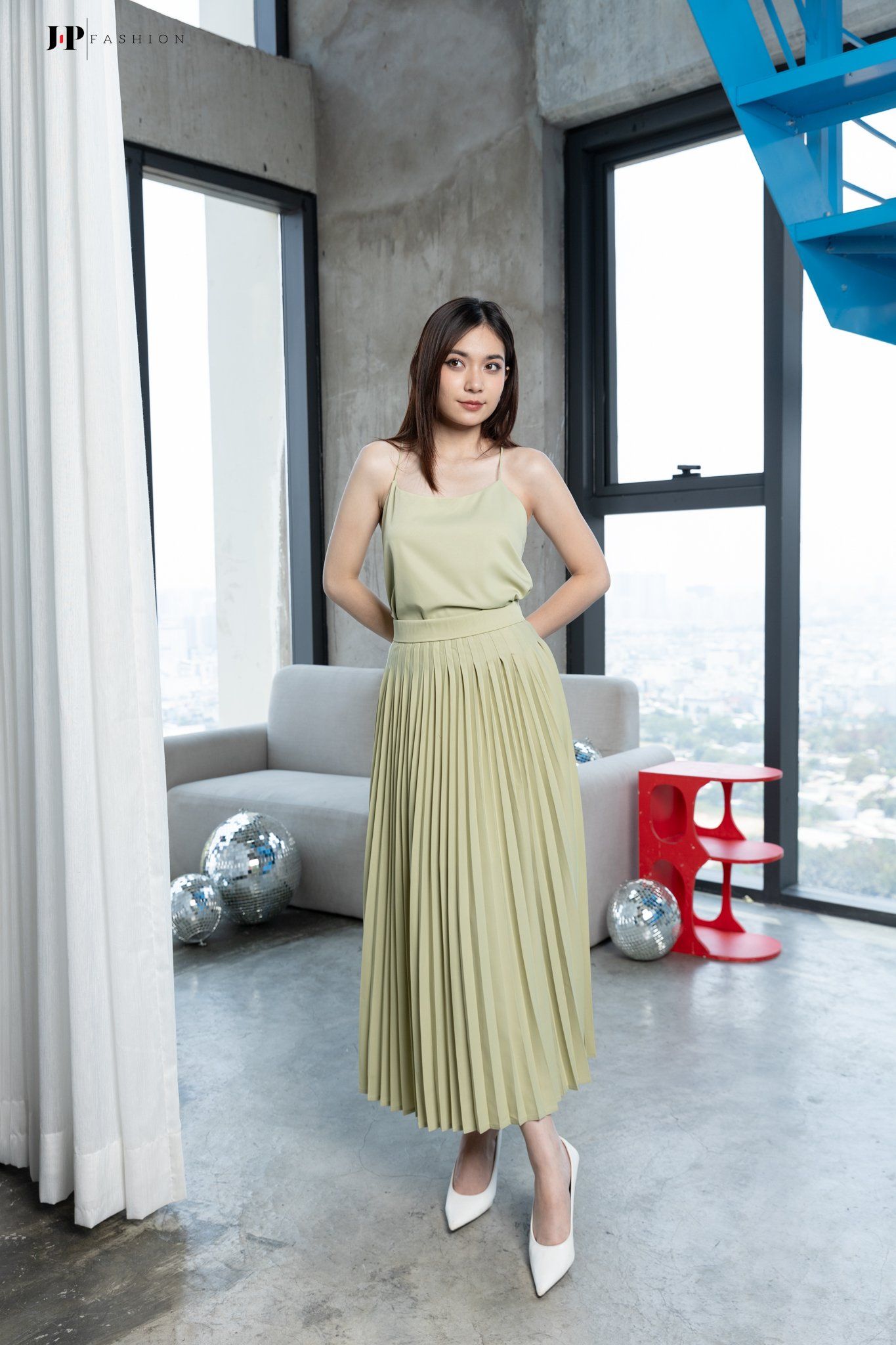Chân Váy Lụa Dài Xếp Ly 17009701