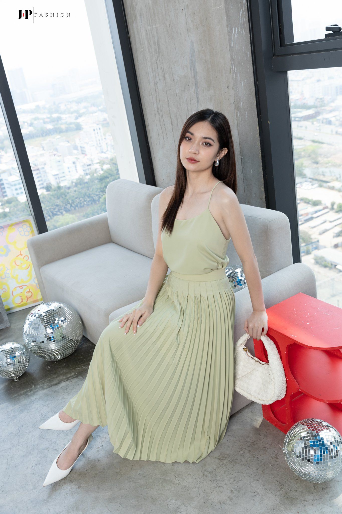 Chân Váy Lụa Dài Xếp Ly 17009701