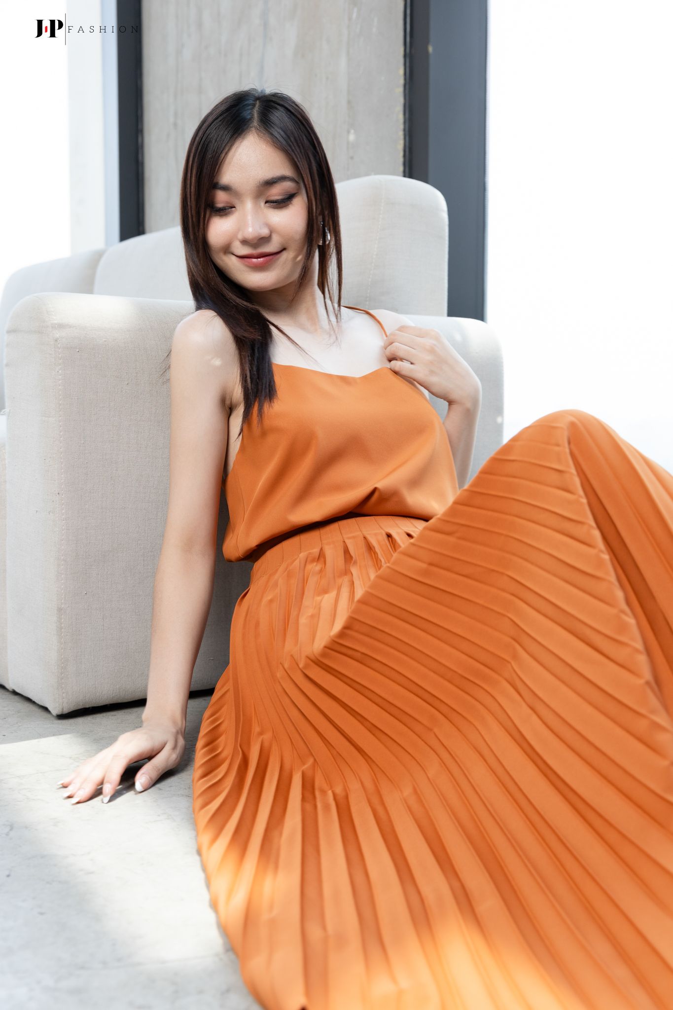 Chân Váy Lụa Dài Xếp Ly 17009701