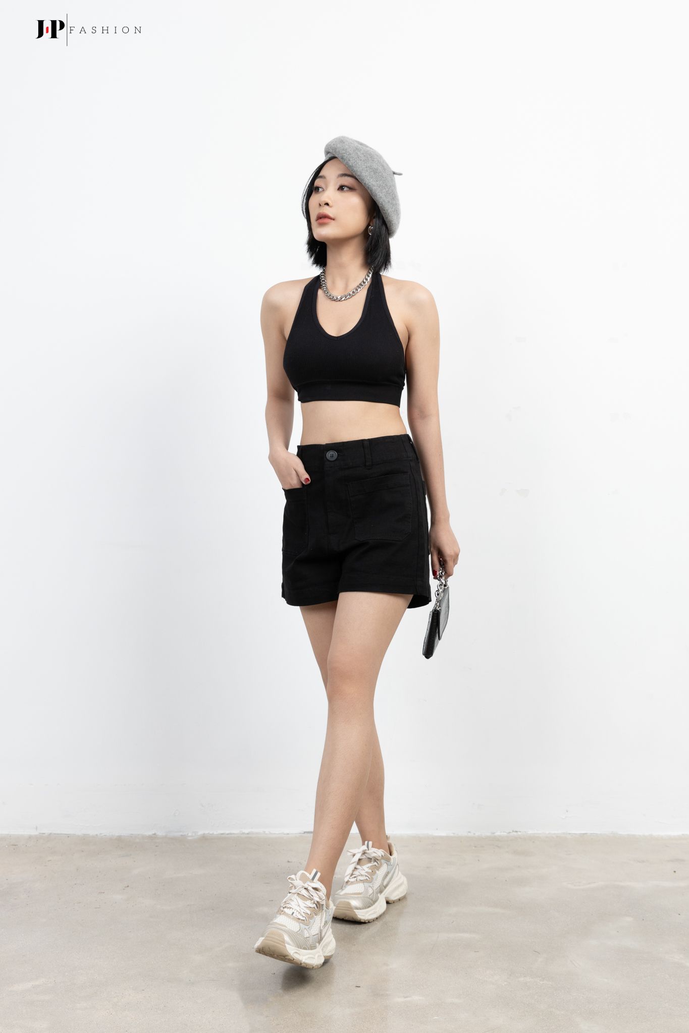Quần short nữ