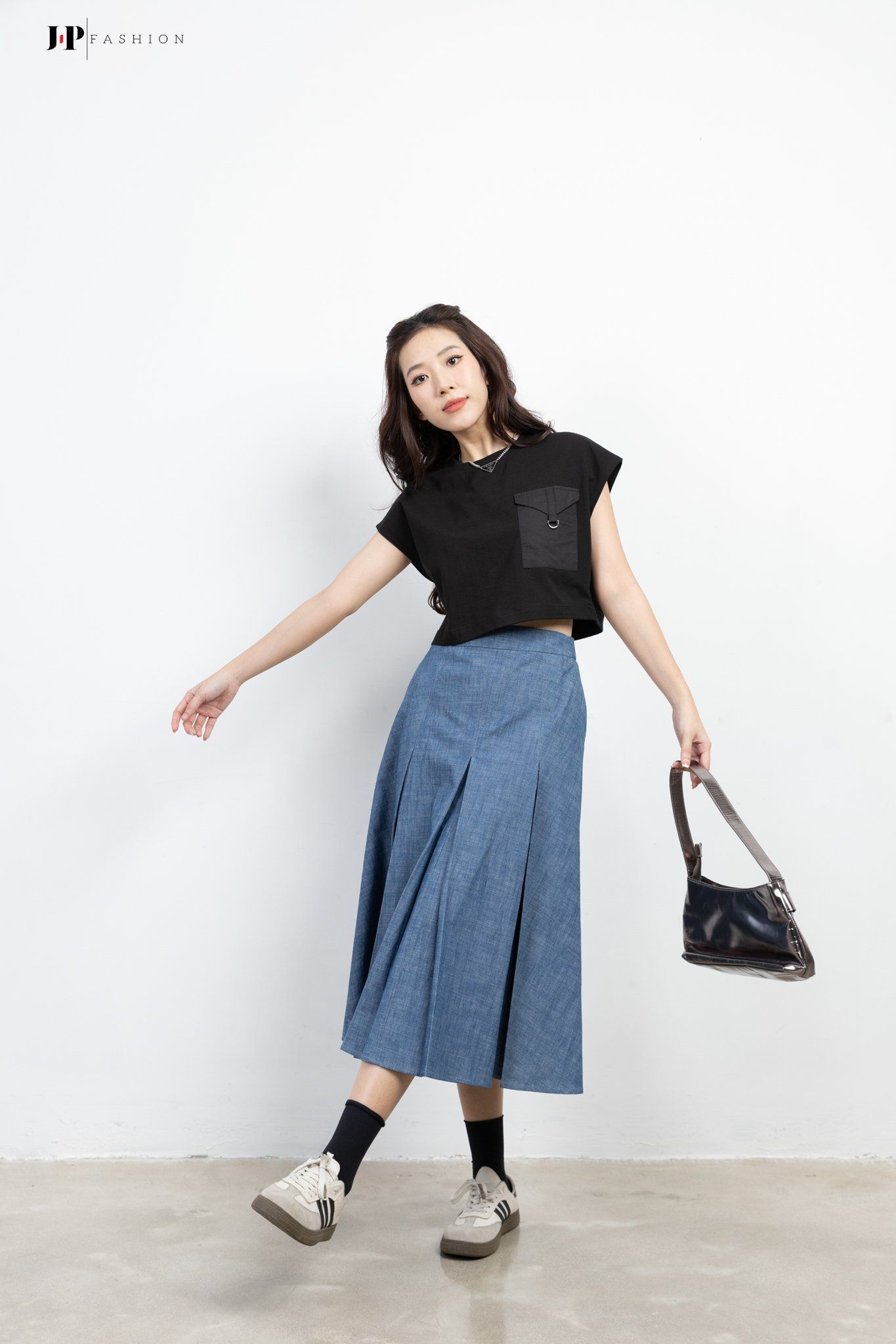 Áo kiểu ngắn tay