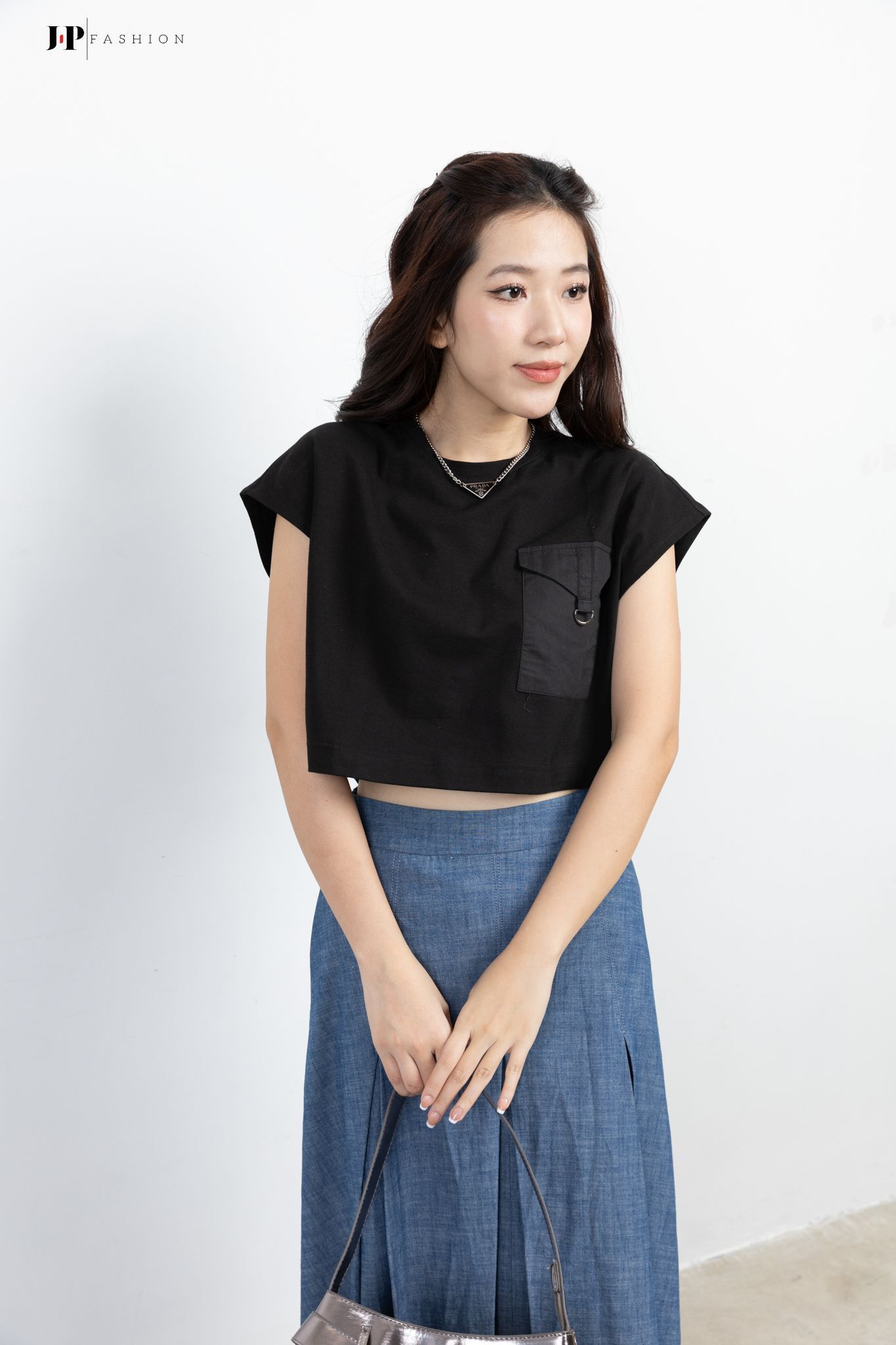Áo kiểu ngắn tay