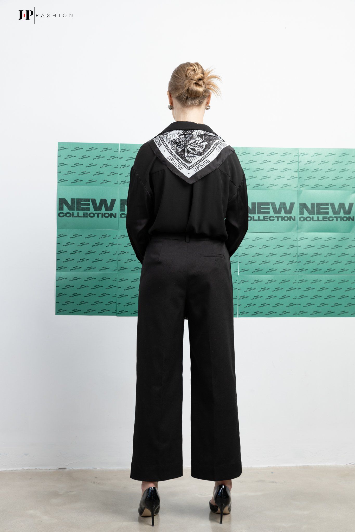 Quần kaki ống suông