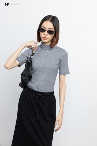 Áo thun ôm ngắn tay