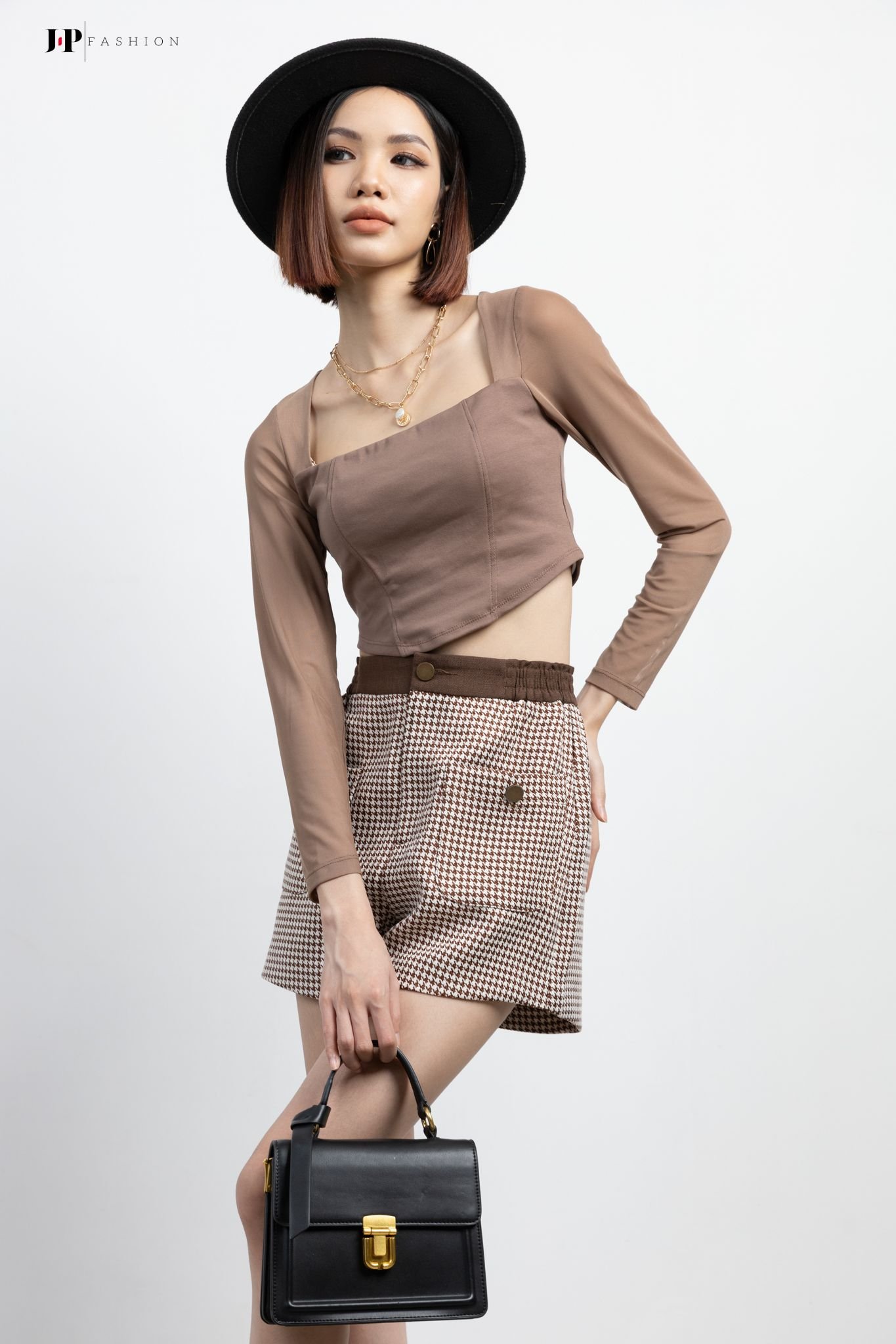 Quần Short Ngắn Lưng Cao 15009374
