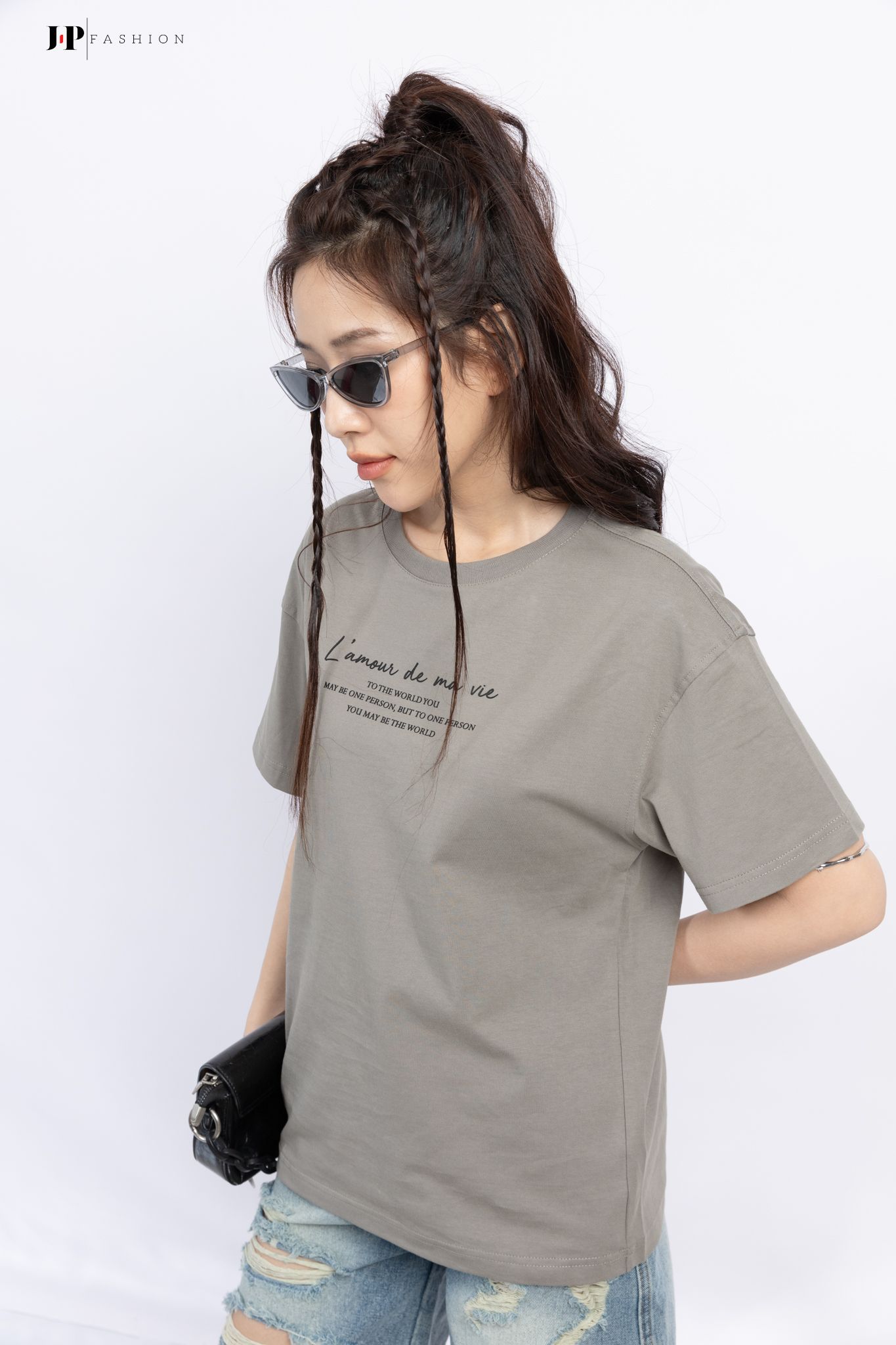 Quần Jean Ngố Rách 10409740