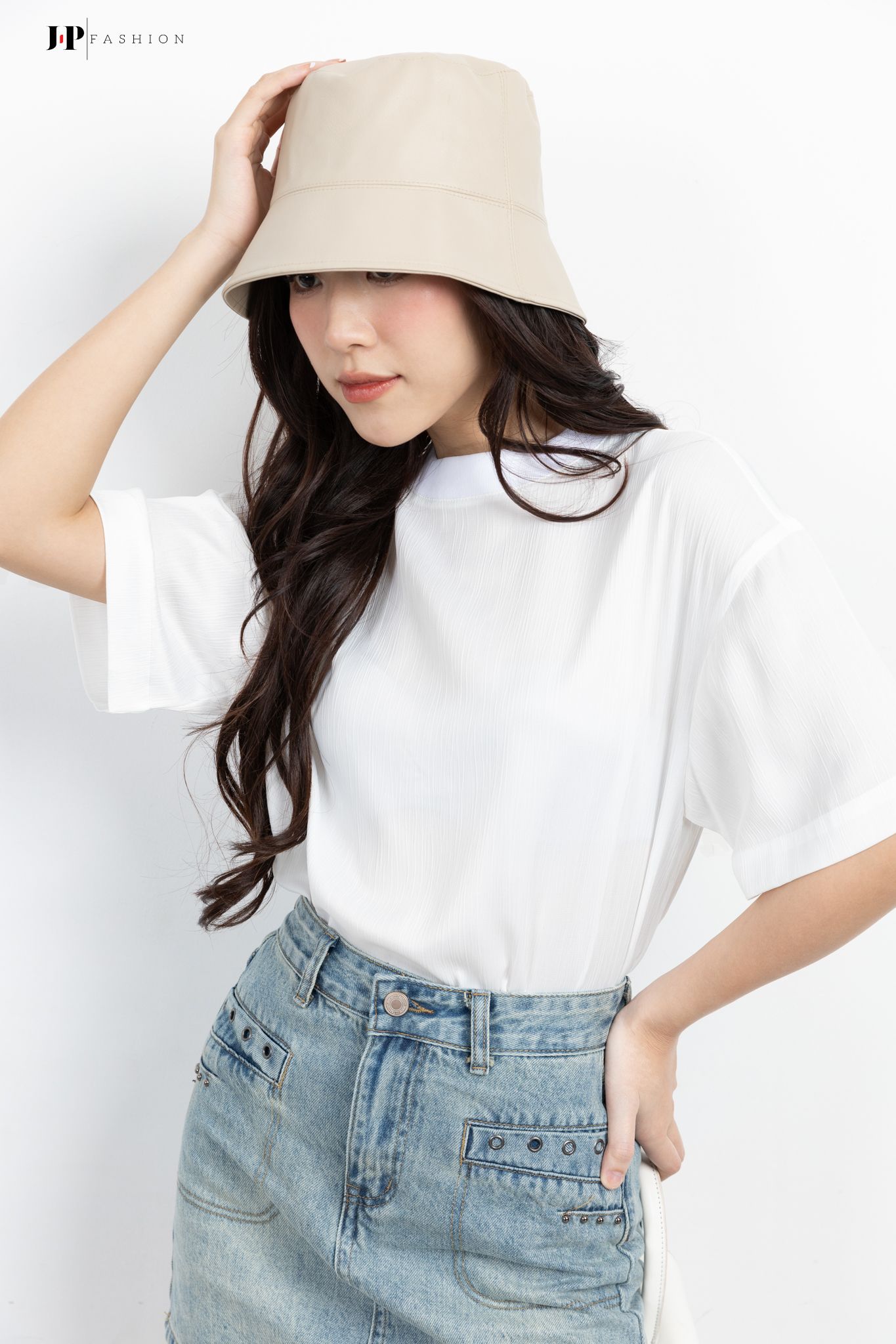 Sơ mi kiểu ngắn tay