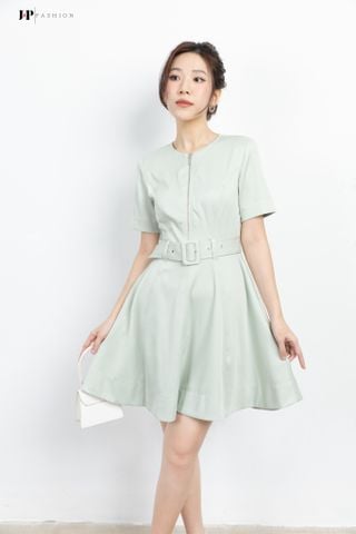 Đầm kiểu ngắn tay