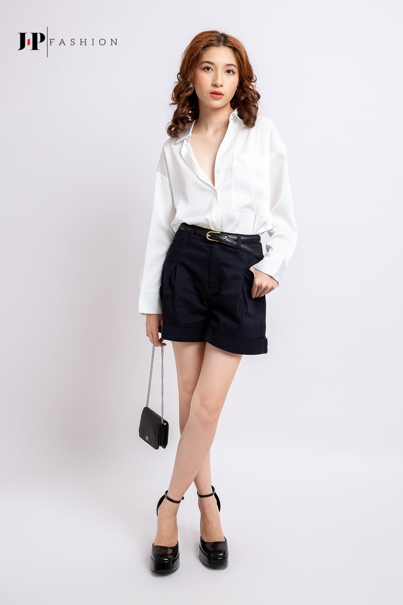 Quần short ống rộng 15008186