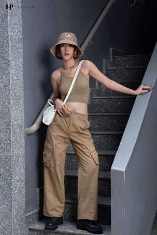 Quần kaki ống suông