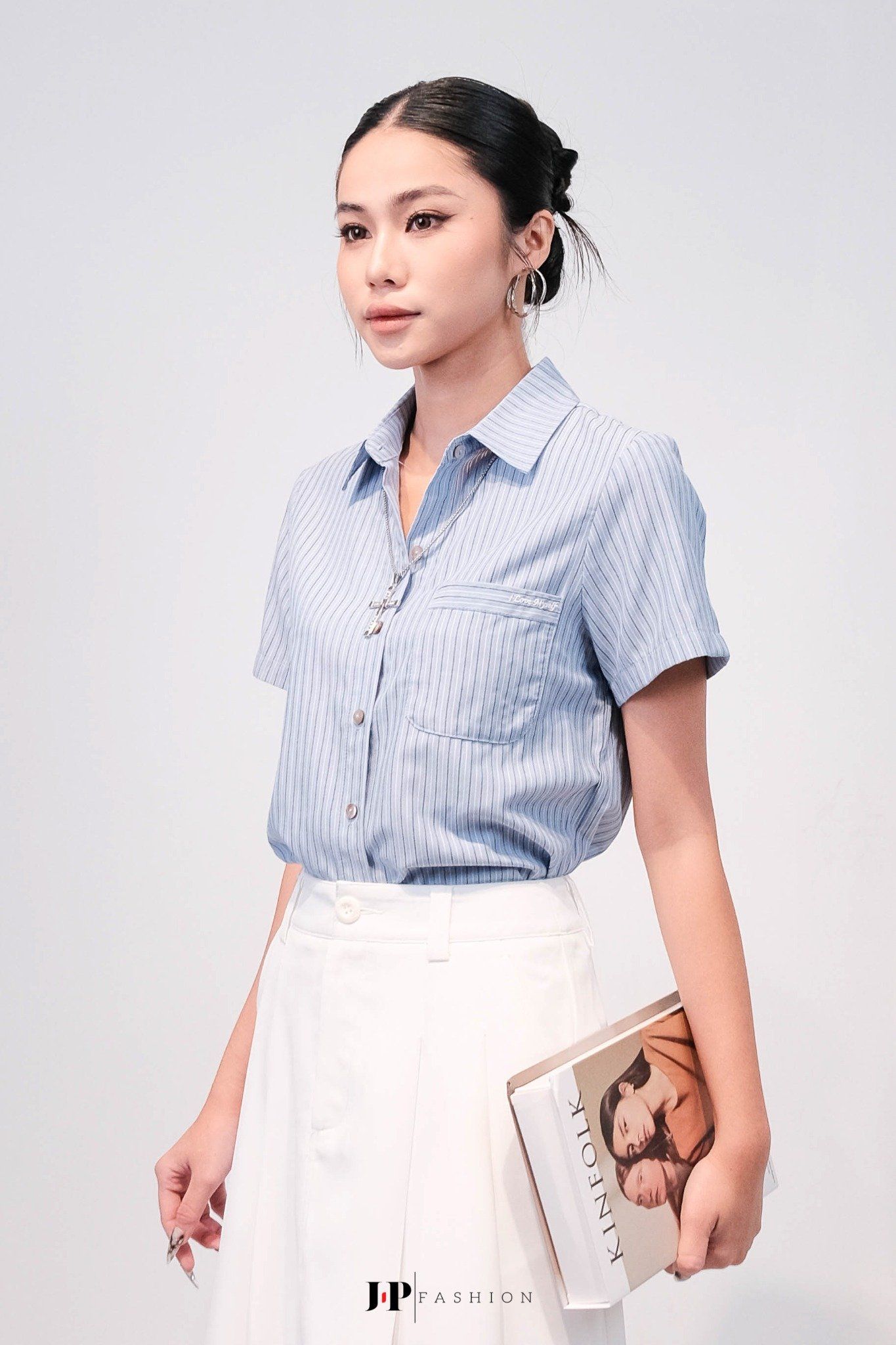 Sơ Mi Kiểu Kate Ngắn Tay 10611731