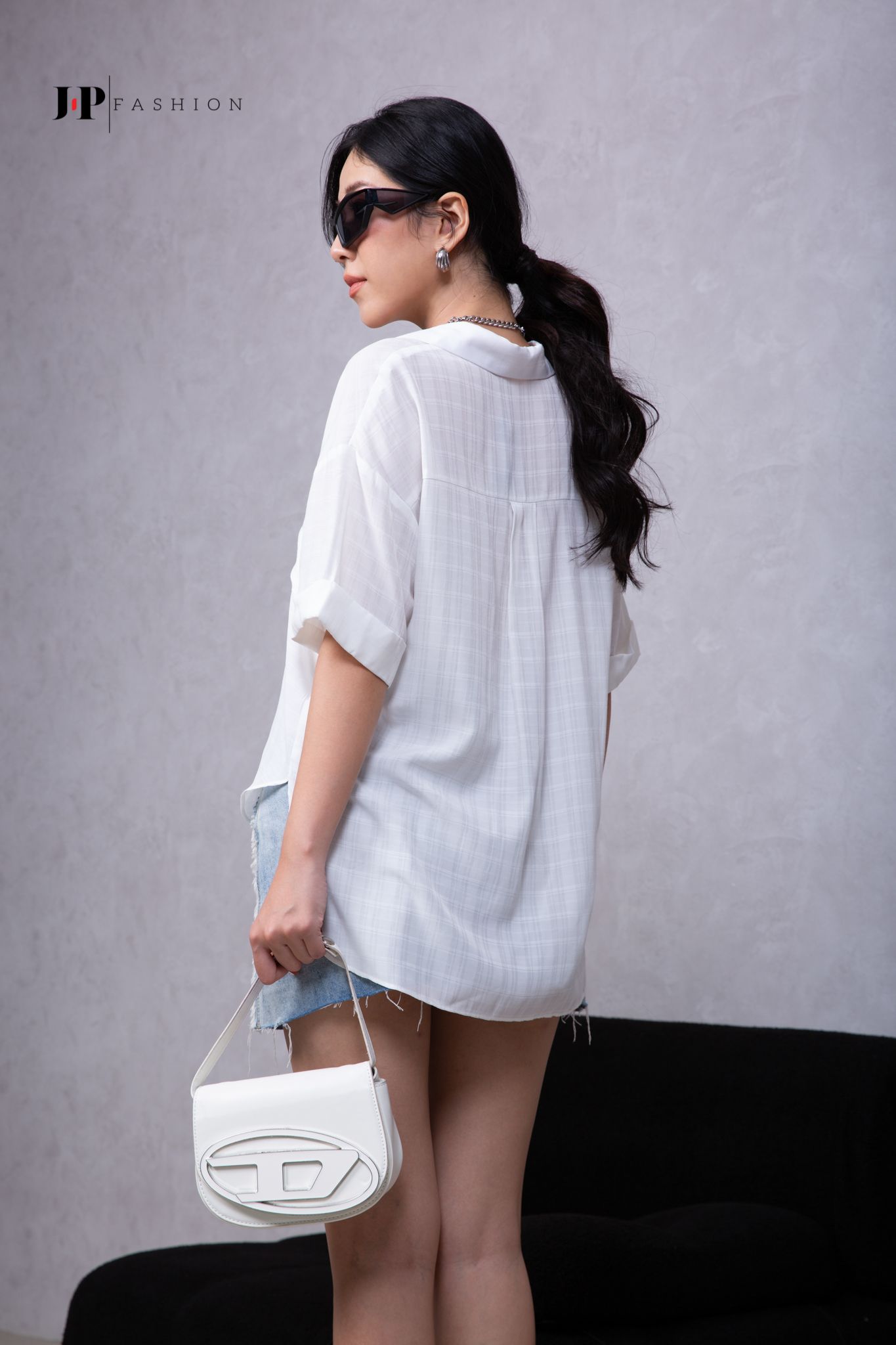 Sơ mi lụa ngắn tay